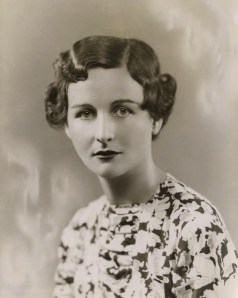 Nancy Mitford, 1932