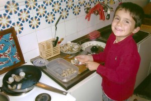 Little Tommy Brogan cleaning oysters, 2004