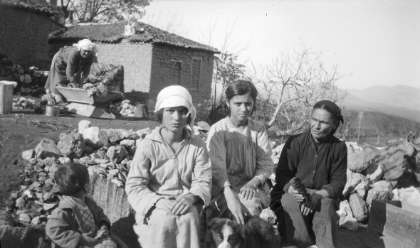 Zoe, Aphrodite, Antigone, Georgia, and grandmother at Parapoungia, 1924. Dorothy would take longs walks with Antigone and her children telling them the story of Sophocles's Antigone